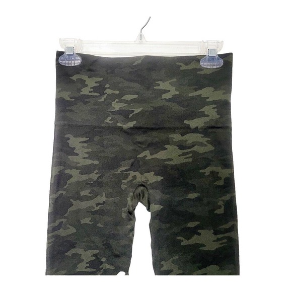 SPANX Look At Me Now High Rise Camouflage Leggings Womens Size M Seamless - Picture 3 of 7